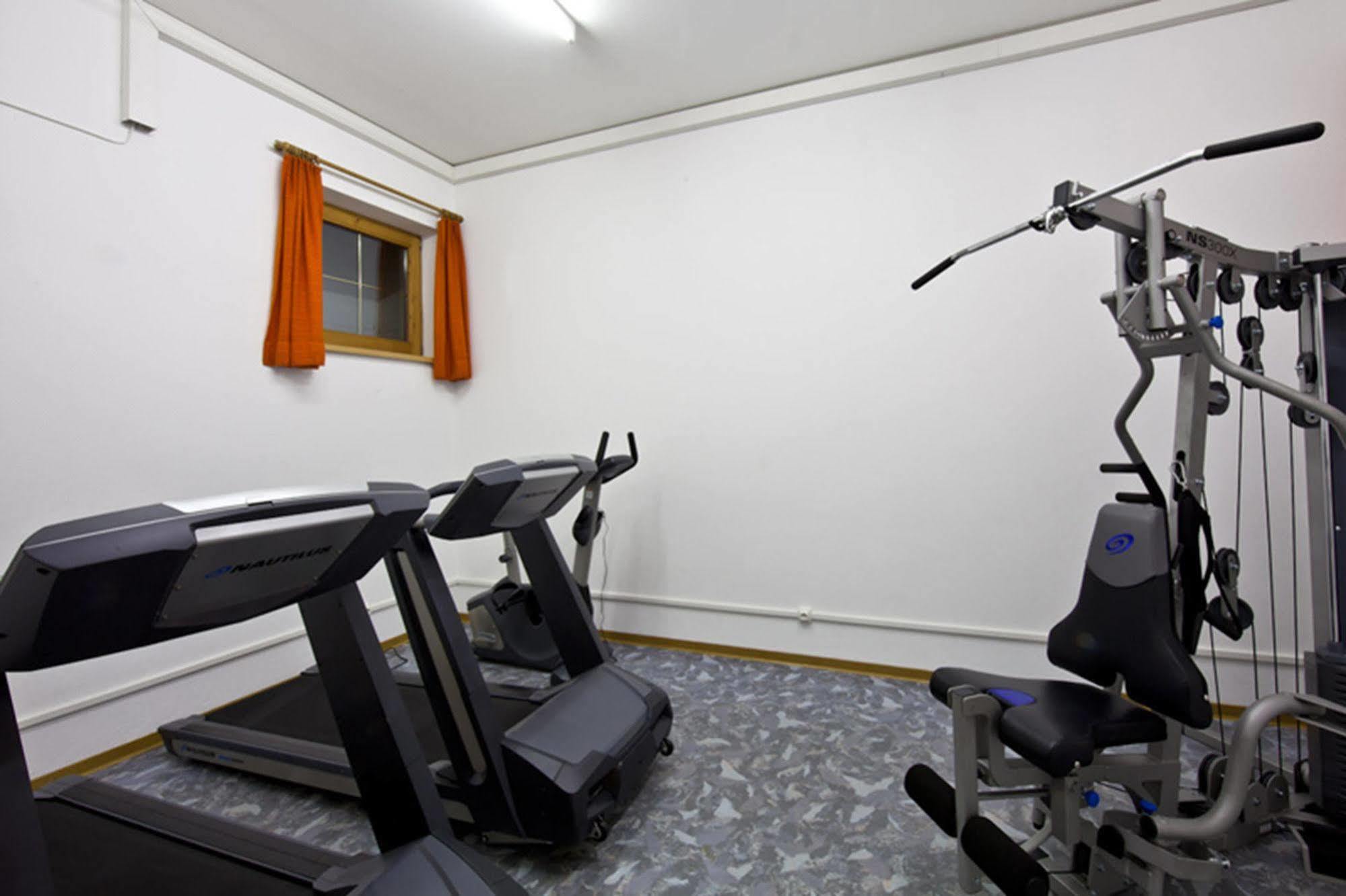Hotel Zum Gruenen Tor Tux Zewnętrze zdjęcie